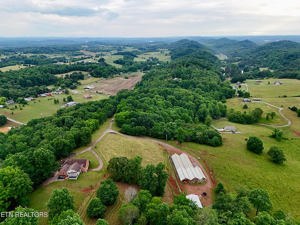 4th image of 630 Kenny Brook Ln