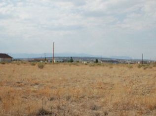 726 E Marigold Dr, Pueblo West, CO 81007