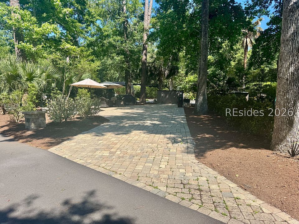 1st image of 133 Arrow Rd #73