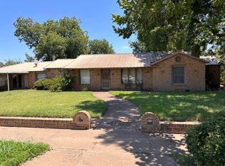 405 S Central Ave, Knox City, TX 79529