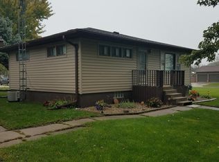 108 Court St, Rockwell City, IA 50579
