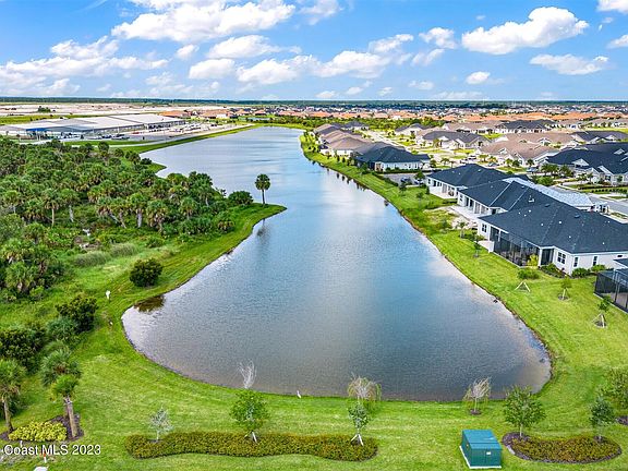 4th image of 2639 Avalonia Dr