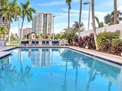 2670 E Sunrise Blvd #709, Fort Lauderdale, FL, 33304