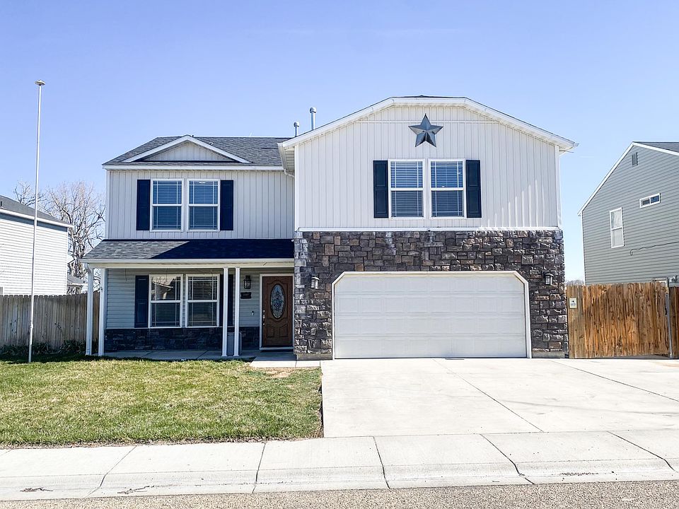 1st image of 3407 Blossom Way
