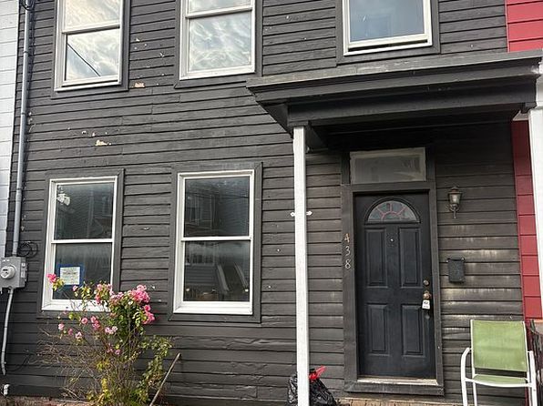 438 Carroll St
