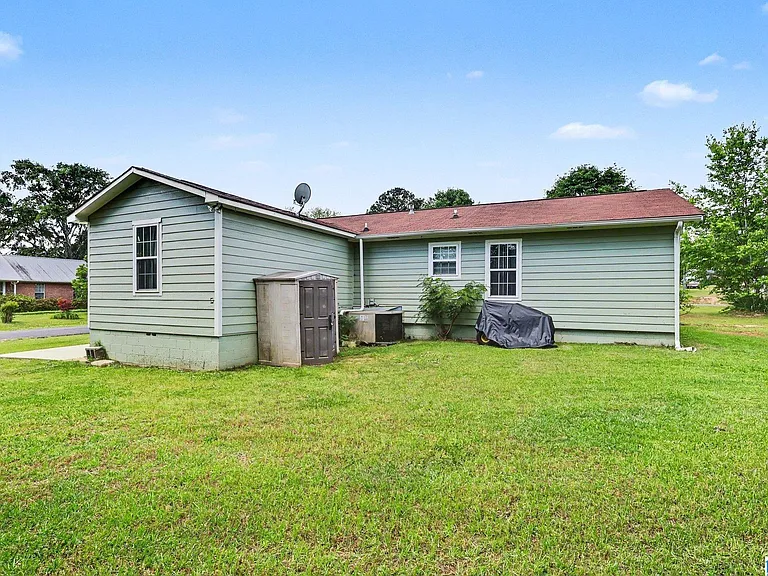 718 Natchez Trl — Photo 17