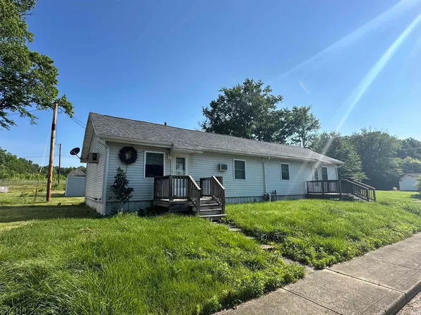 114 Larrimer St, Crane, IN 47522
