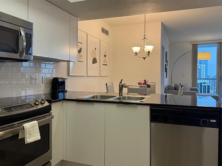 1750 N Bayshore Dr #3314 — Photo 6