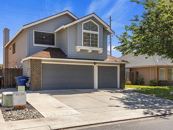 3rd image of 748 Codington Way