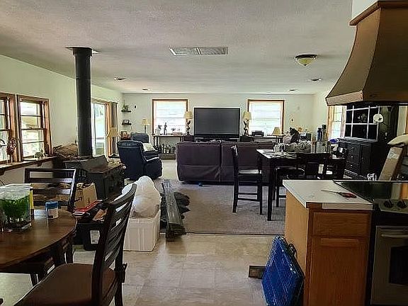 2nd image of 245 Avalon Dr
