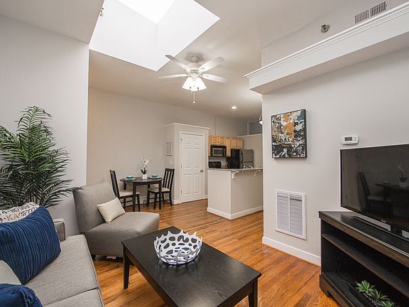 2nd image of 711 W Broad St #303
