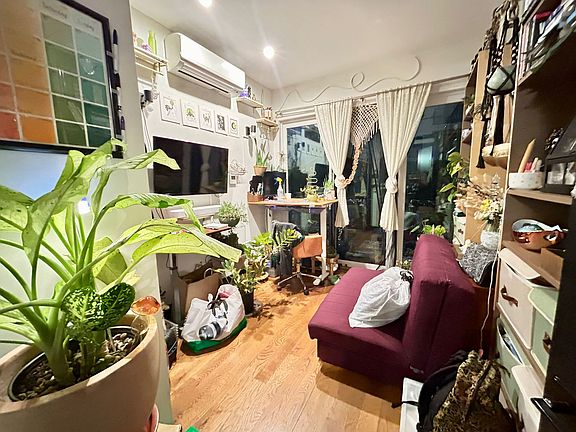 4th image of 1612 New York Ave #3F
