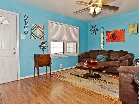 5th image of 1241 Glenwood Dr