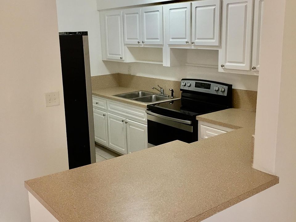 1st image of 1485 NE 152nd St