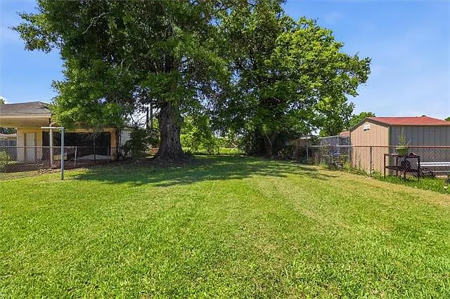 1720 Plaza Dr — Photo 13