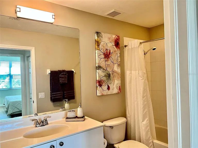 2060 Matecumbe Key Rd #2105 — Photo 33
