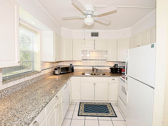 5th image of 2800 Indian River Boulevard #5