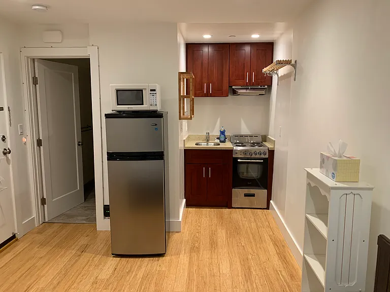 1670 Clay St #1 — Photo 16
