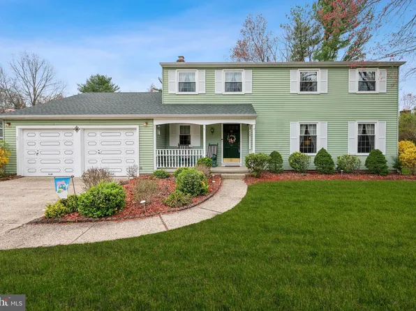 310 Tavistock Dr, Medford, NJ 08055