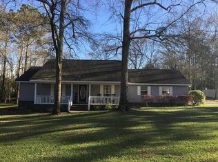 304 Oakwood Dr, Opp, AL 36467