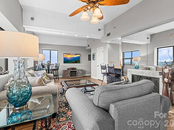 3rd image of 303 Sugar Top Dr Unit 3031
