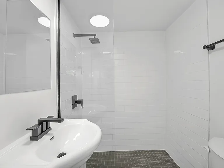 40 Beaty Ave #CH2 — Photo 5