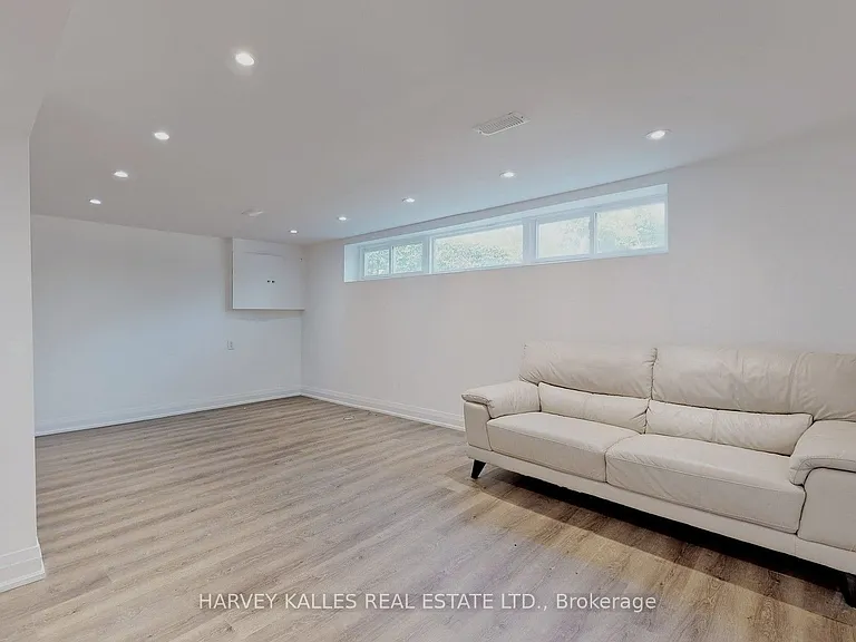 7 Pannahill Rd #BASEMENT — Photo 5