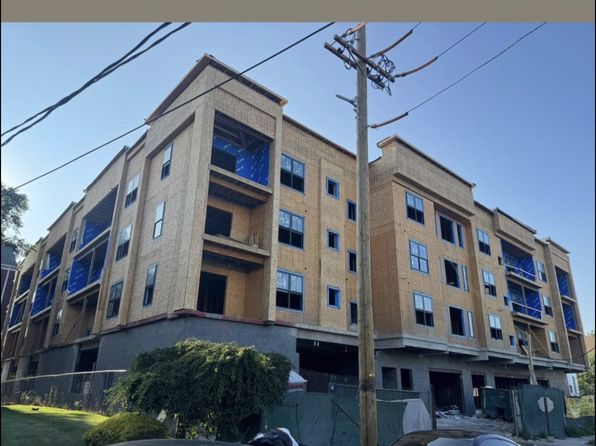 352 Union Ave #210