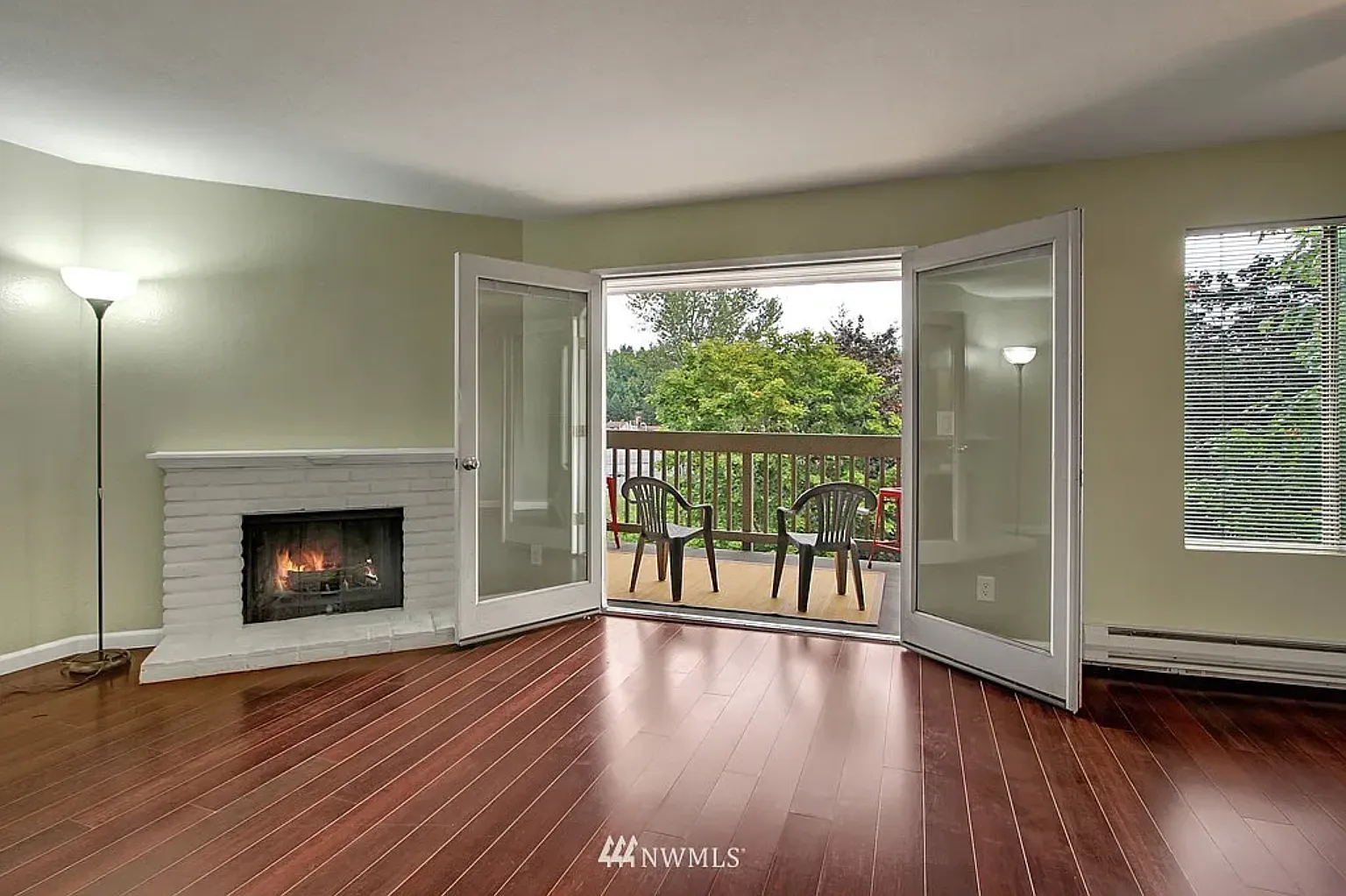 1 bed, 777 sqft, $2,195 — Photo 1