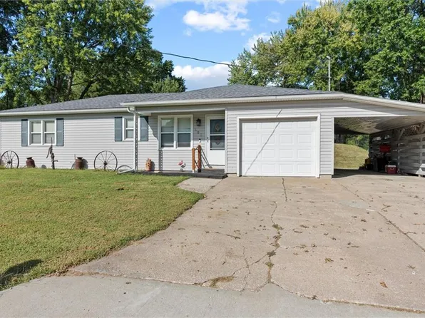 406 Ottman St, Richmond, MO 64085