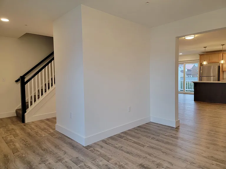 14 Burk Ct — Photo 4