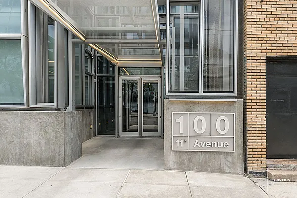 Sold by Christie's International Real Estate Group, LLC | media 26