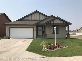 732 49th St N, Great Falls, MT 59405