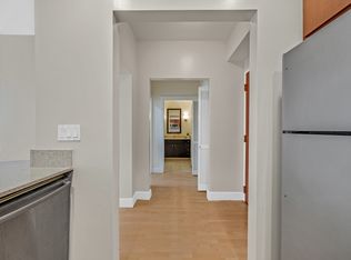 585 9th St, Oakland, CA 94607
