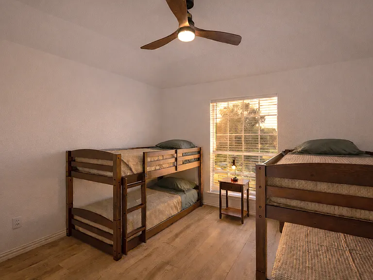 5615 Teal Ct — Photo 19