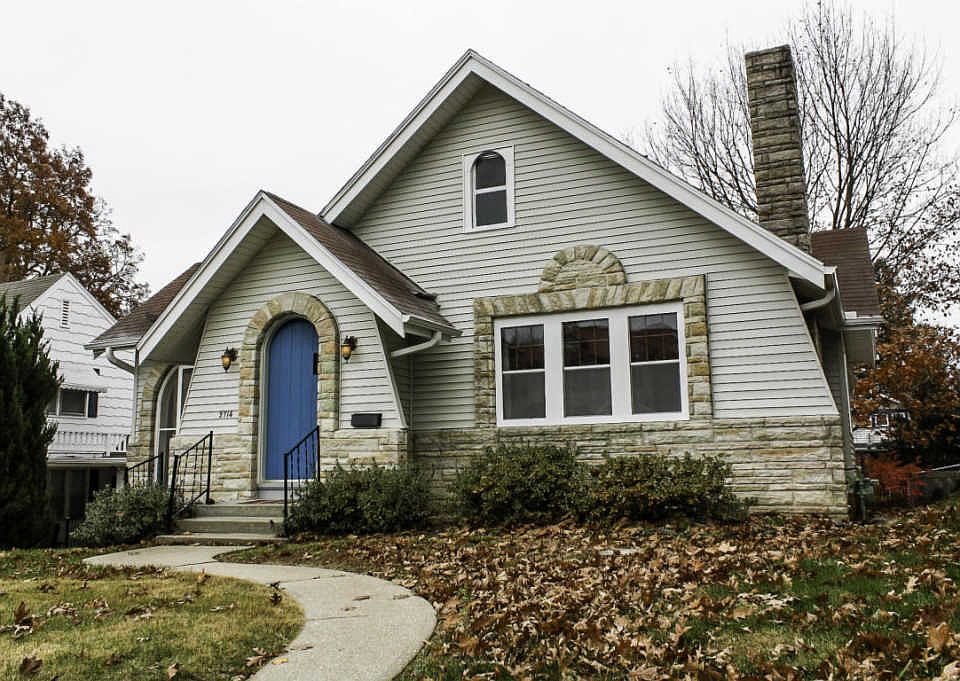 1st image of 2714 Francis St