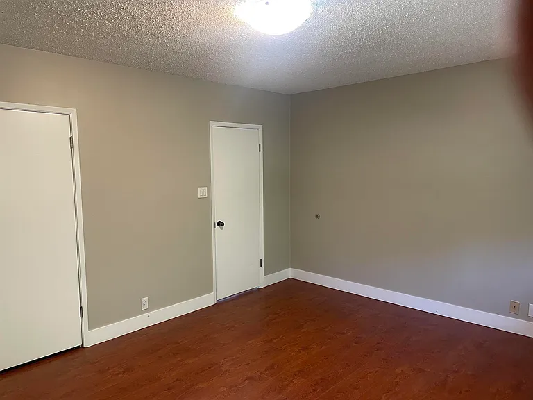 6748 Ash St — Photo 18