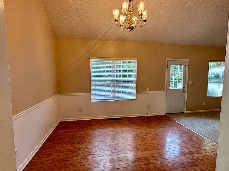 540 Chandon Way — Photo 7