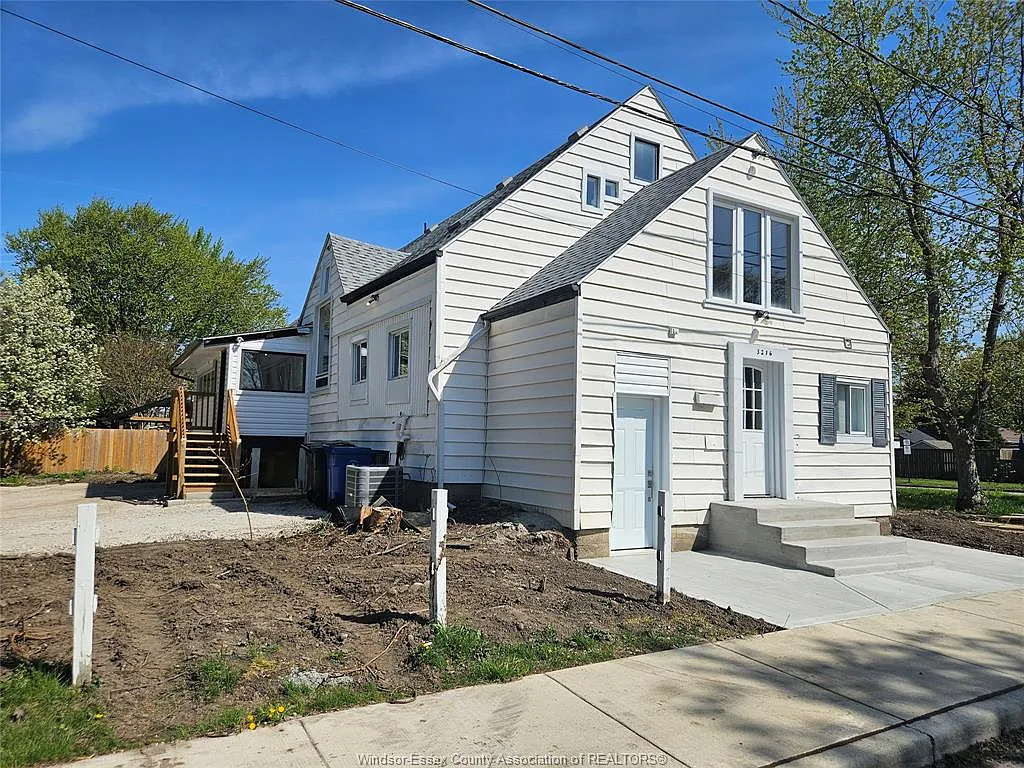 Building Photo - 3216 Manchester Rd #2