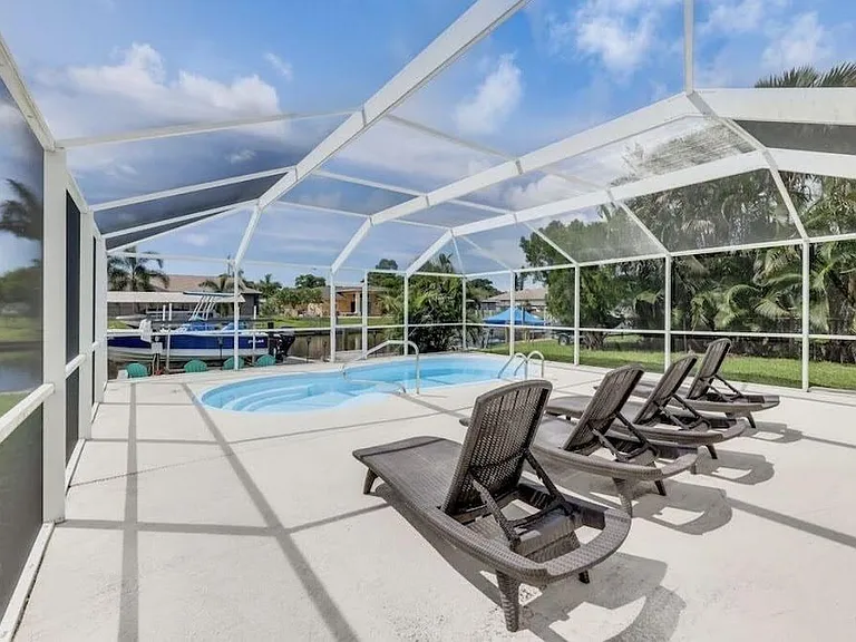 5256 Wisteria Ct — Photo 1