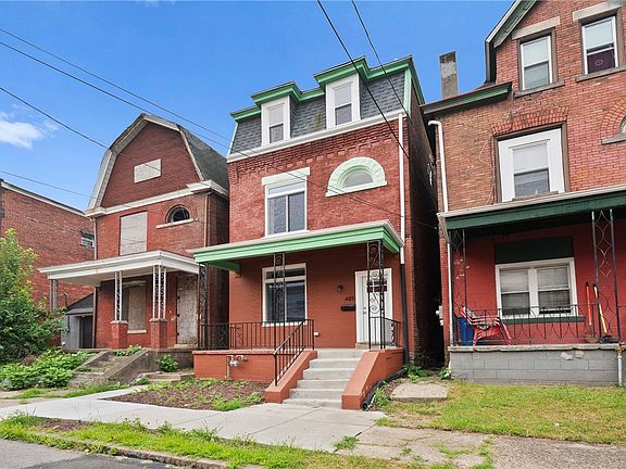 3rd image of 425 W Elizabeth St
