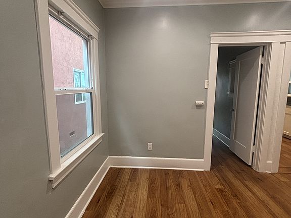5th image of 220 Quincy Ave APT A