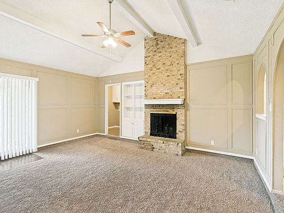 3rd image of 3300 Heritage Ln