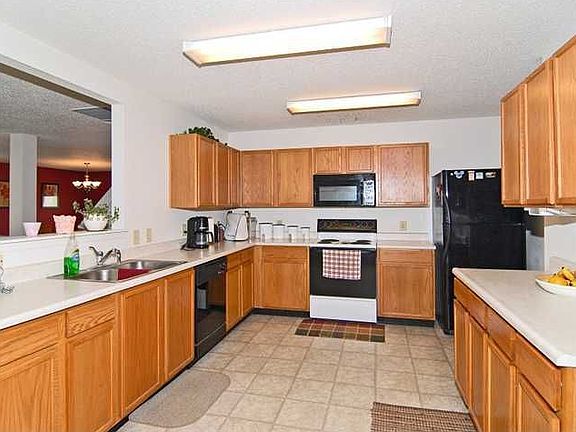 5th image of 12313 Bearsdale Dr