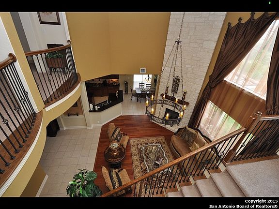 3rd image of 1227 Via Belcanto