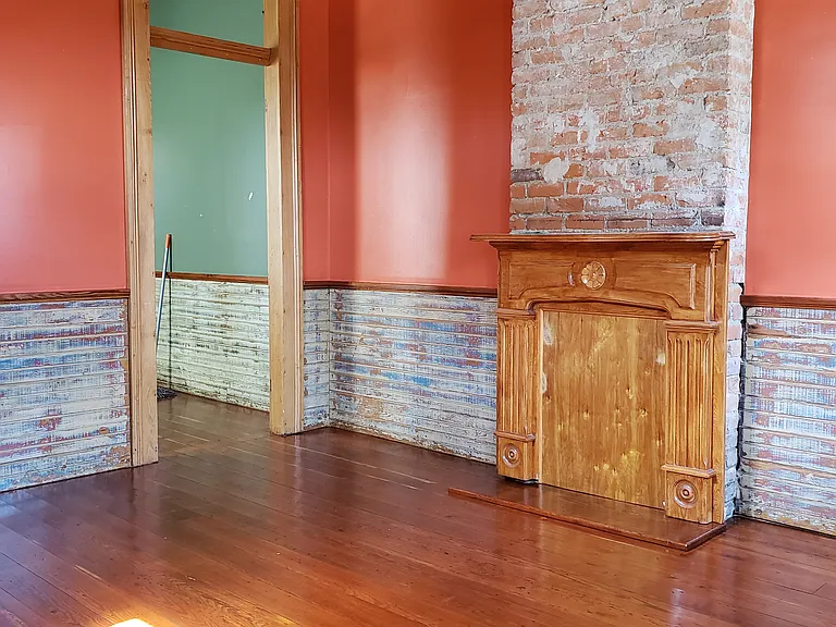 1013 Pelican St #1013 — Photo 2