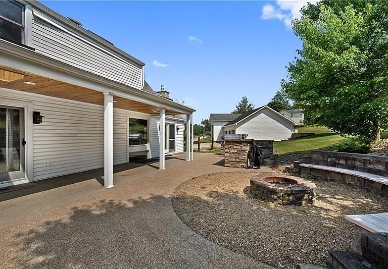 6050 Walton Rd — Photo 43