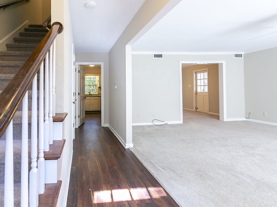 18 Banbury Ln, Chapel Hill, NC 27517 Zillow