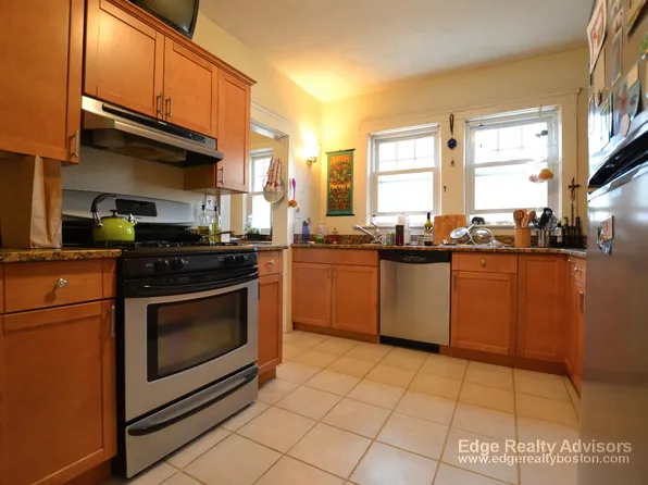 6 Oliva Rd, Brighton, MA