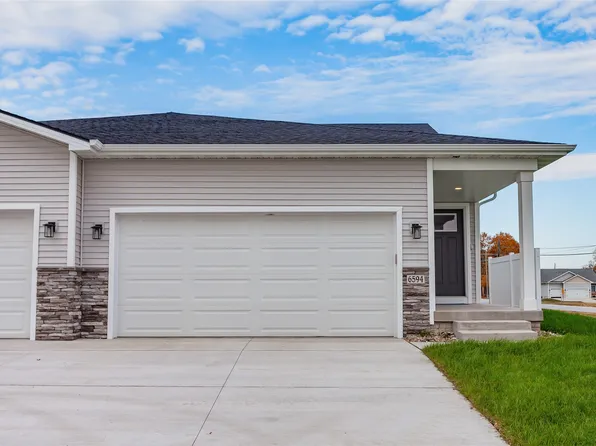6594 NE 11th Ct, Des Moines, IA 50313